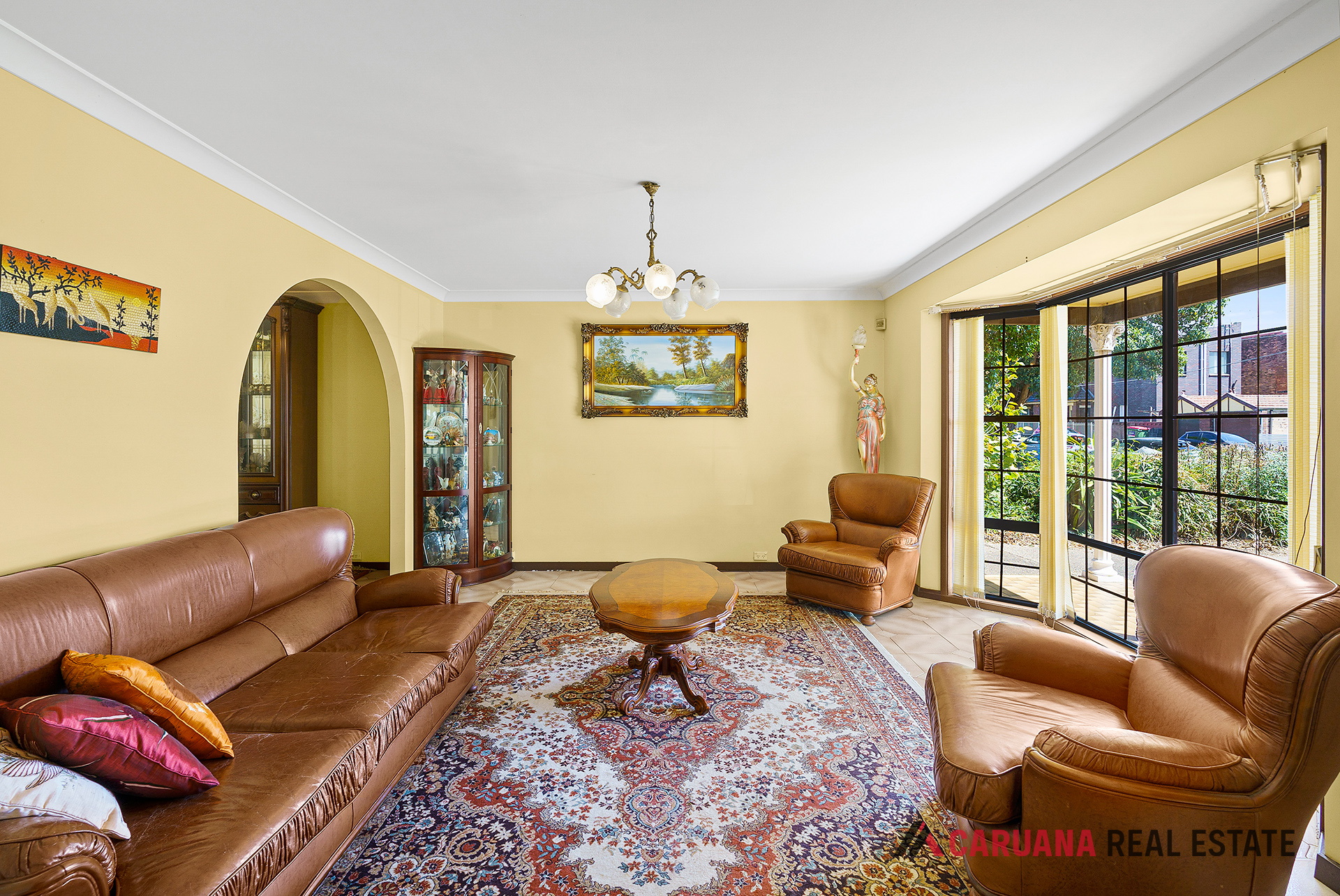 3. Lounge