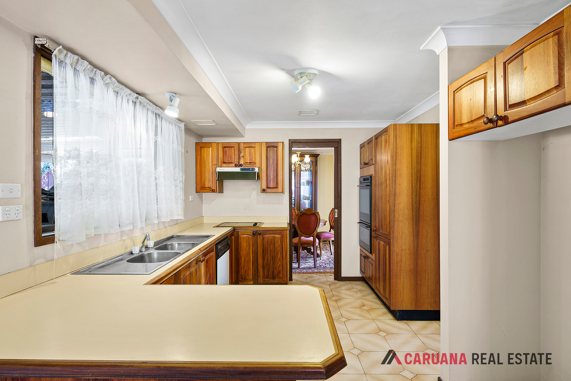 4. Kitchen