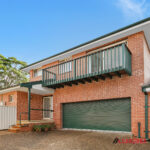 LowRes-10409_6 19 23 Oleander Parade Caringbah_100_052