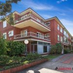 LowRes-10409_16 48 Banks Street Monterey_100_135