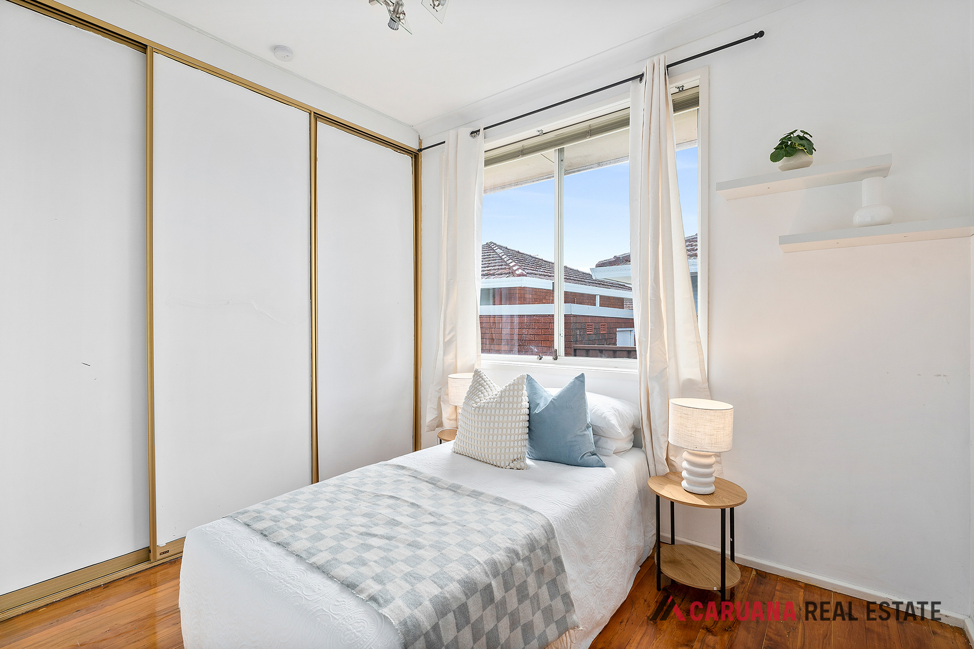 LowRes-10409_9 27 Toomevara Street Kogarah_100_627