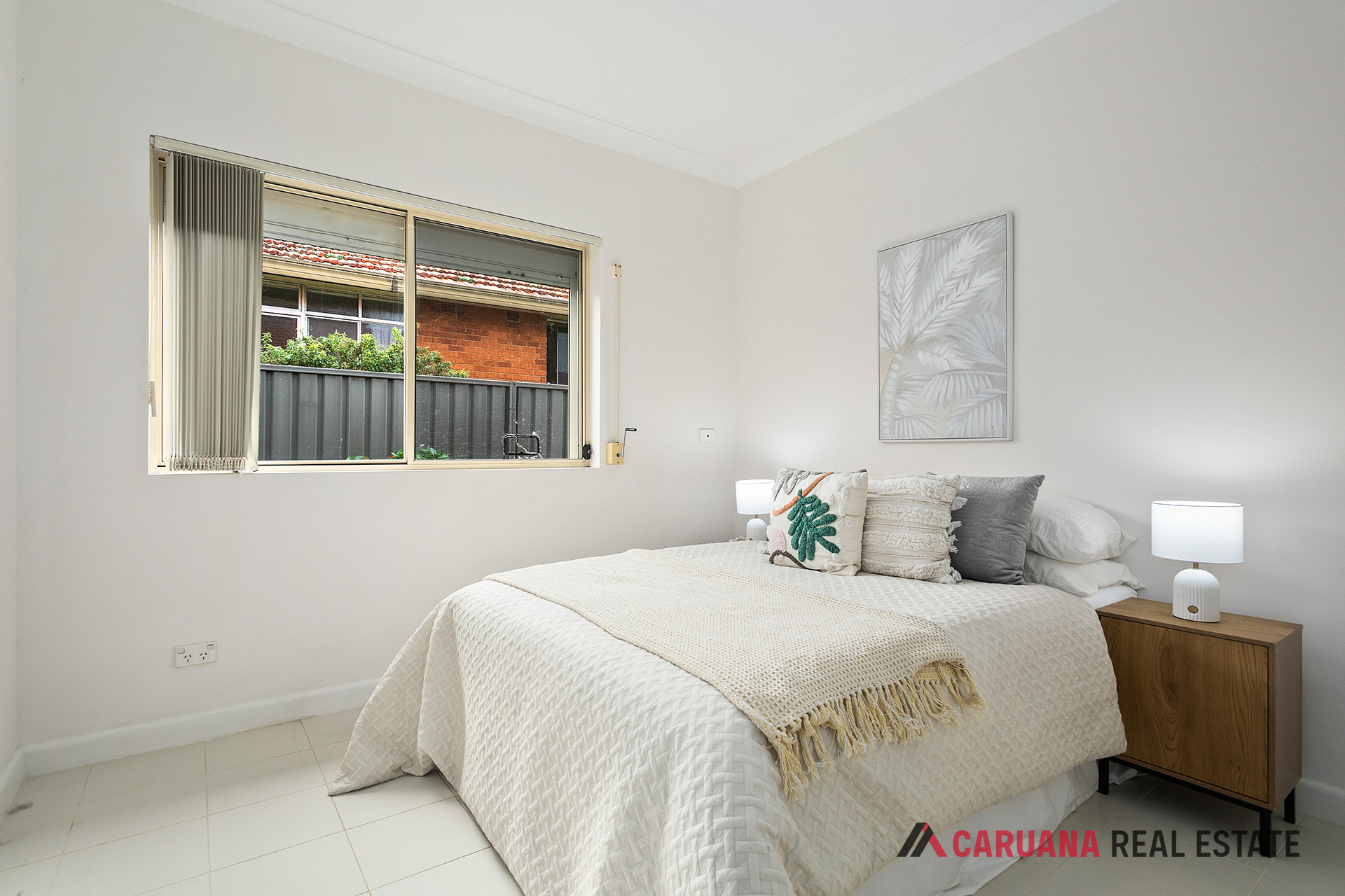 LowRes-10409_4 37 39 Burlington Street Monterey_100_012